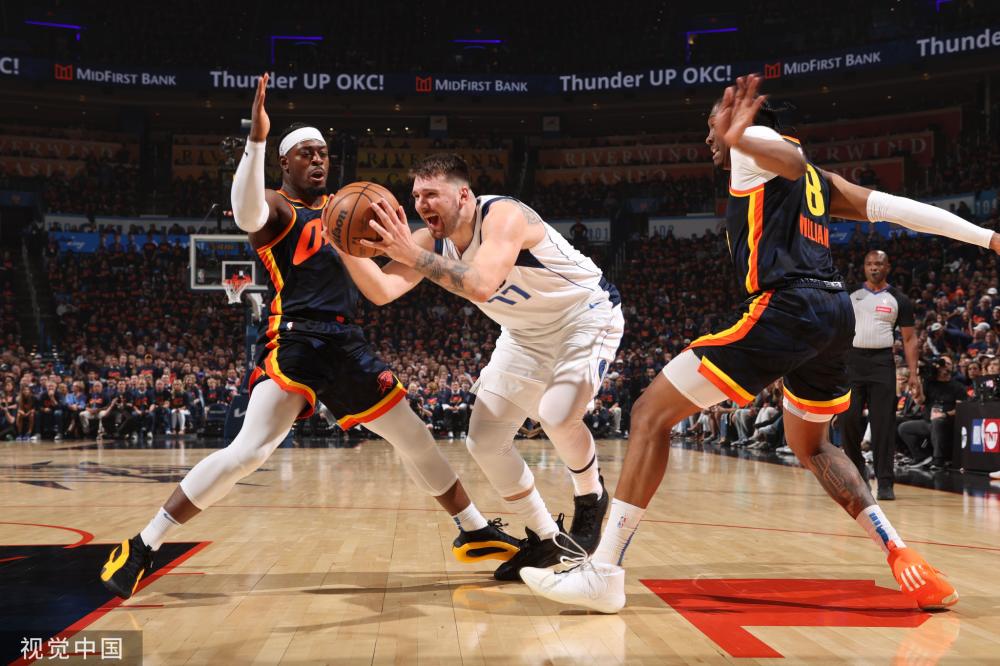 在足球转会 在足球转会