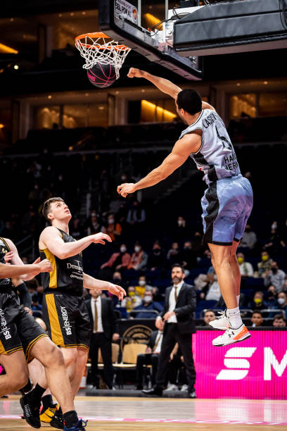 强大的持球 强大的持球